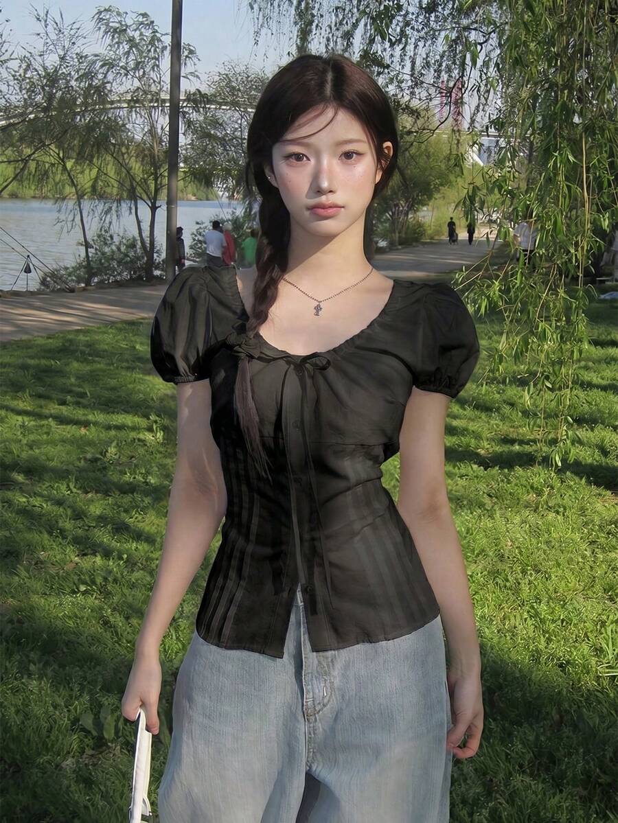 法式繫帶花瓣袖白色韓系設計短袖女款夏季小眾開襟衫寬鬆百搭上衣黑色 - 黑色 - 查看 1