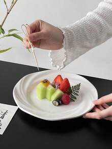1pc Minimalist Pure White Ceramic Plate With Lotus Leaf Edge, Ceramic Plate For Home Afternoon Tea, Dessert, Cake And Dining - White - View 13