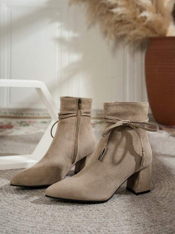 Women's 2026 New Vintage Suede Ruched Stacked High Heel Pointed Toe Chunky Heel Mid-Calf Boots For Beach, Floral Party
