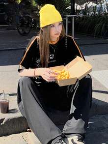 女款寬鬆條紋拼接字母印花短袖T恤，百搭休閒夏季上衣 - 亮橙色 - 查看 5