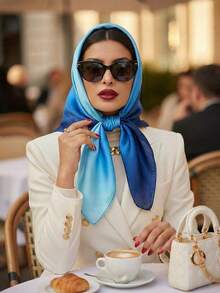 1pc Women's Casual Solid Color Gradient Headscarf/Headband, Minimalist Spring/Summer Accessory, Suitable For Vacation, Beach Party, Street Fashion - Blue - View 3