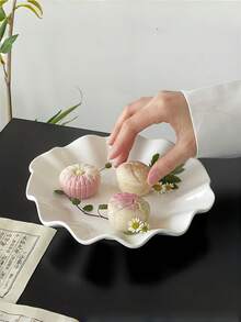 1pc Minimalist Pure White Ceramic Plate With Lotus Leaf Edge, Ceramic Plate For Home Afternoon Tea, Dessert, Cake And Dining - White - View 9