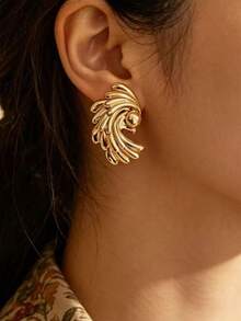 1 Pasang Anting-Anting Kerang Tumpuk Modis Cocok untuk Dipakai Saat Liburan Musim Panas - Emas - View 1