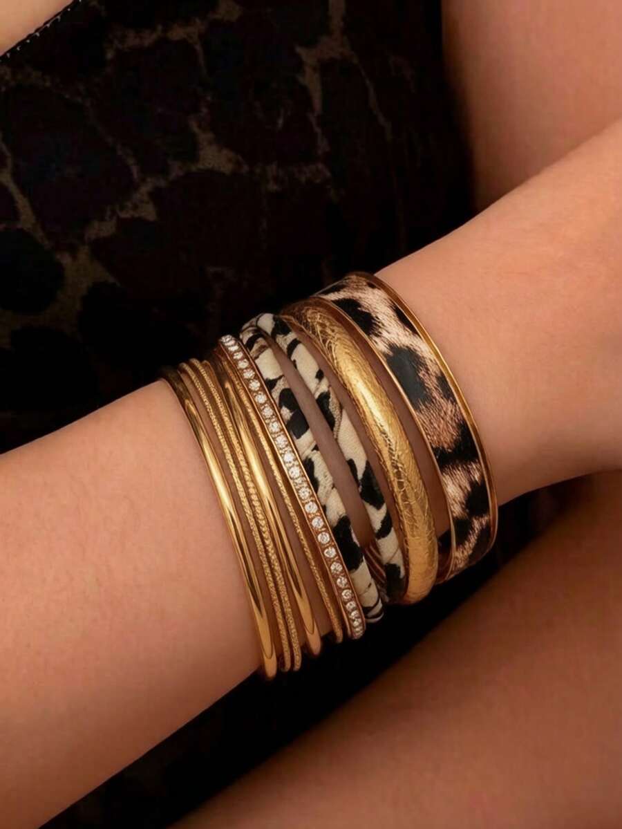Set de 10 piezas de brazaletes de metal con textura y estampado de leopardo, set de brazaletes personalizados creativos minimalistas de metal y tela de felpa con estampado de leopardo, adecuados para uso diario, vacaciones y fiestas - Dorado - Ver 1