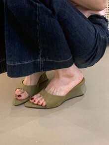 Sandal Selop Hak Wedges Ujung Lancip Bergaya Vintage untuk Wanita, Desain Niche Fashion Baru Musim Panas 2026, Sandal Selop Hak Tinggi Elegan untuk Pesta - Hijau - View 4