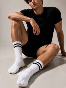 1/3/6 Pairs Men's Black White Grey Striped Solid All-Match Sports Casual Versatile Mid-Calf Socks - Multicolor - View 4