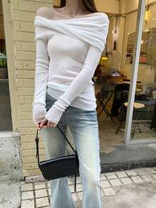 Design-Driven Fitted Inner Layer Base Layer Top For Women, Sexy Off-Shoulder T-Shirt With Premium Aesthetic Casual White - White - View 2