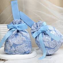 5入裝紋理抽繩禮品袋附手把,適合茶會、新娘生日與婚禮禮物,淺粉色派對抽繩禮品袋,居家廚房派對用品 - A - 查看 8