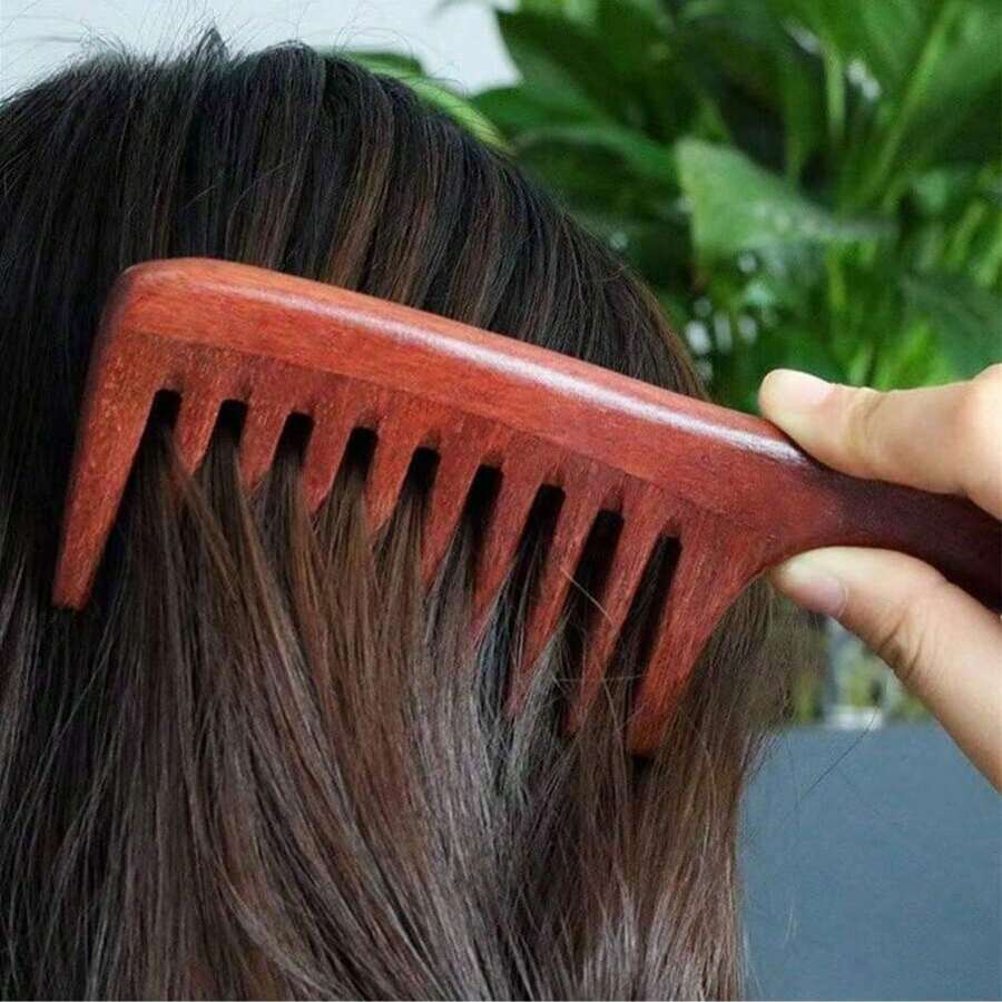 Wide-Tooth Red Sandalwood Comb, Anti-Static Wooden Comb, Long Hair Massage Wooden Comb, Perfect For Curly, Straight, And Long Hair - Multiple Styles - View 1