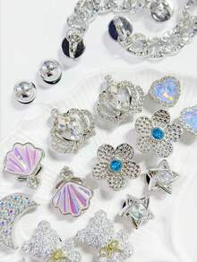 18pcs Silver Rhinestone Shoe Charm Set, Crown Moon Bear Shell Chain Detachable Accessories, Fits Garden Shoes Clogs Sandals Flip Flops, Holiday Gift - Silver - View 5