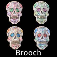 1/4 Vintage Oil-Drip Rhinestone Skull Brooch, Skull-Shaped Alloy Pin, Unique Niche Halloween Costume Accessory - Style - View 7