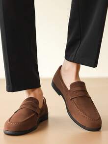 GAISIMA Sepatu Loafer Pria Bahan Suede Warna Polos, Sepatu Slip-On Datar Minimalis, Sepatu Kasual untuk Aktivitas Luar Ruangan di Musim Semi dan Gugur - Coklat - View 8