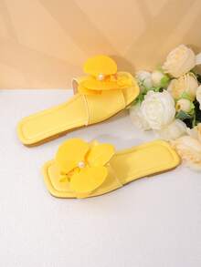 1 Pair Girls' Yellow Floral Decor Sandals, Non-Slip Wear-Resistant Square Toe Low-Top Open-Toe Flat Bottom, Fresh Sweet Style, Suitable For Spring/Summer Beach, Outdoor, Home - Yellow - View 5
