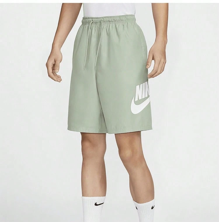 Celana Pendek Olahraga Kasual Ringan Tenun Longgar Nike Pria Terbaru FN3304-370 - Mint Blue - View 1