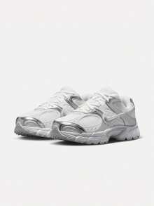 Women's W NIKE V5 RNR 2E Low-Top Athletic Casual Shoes IV5998-115 - Silver - View 3