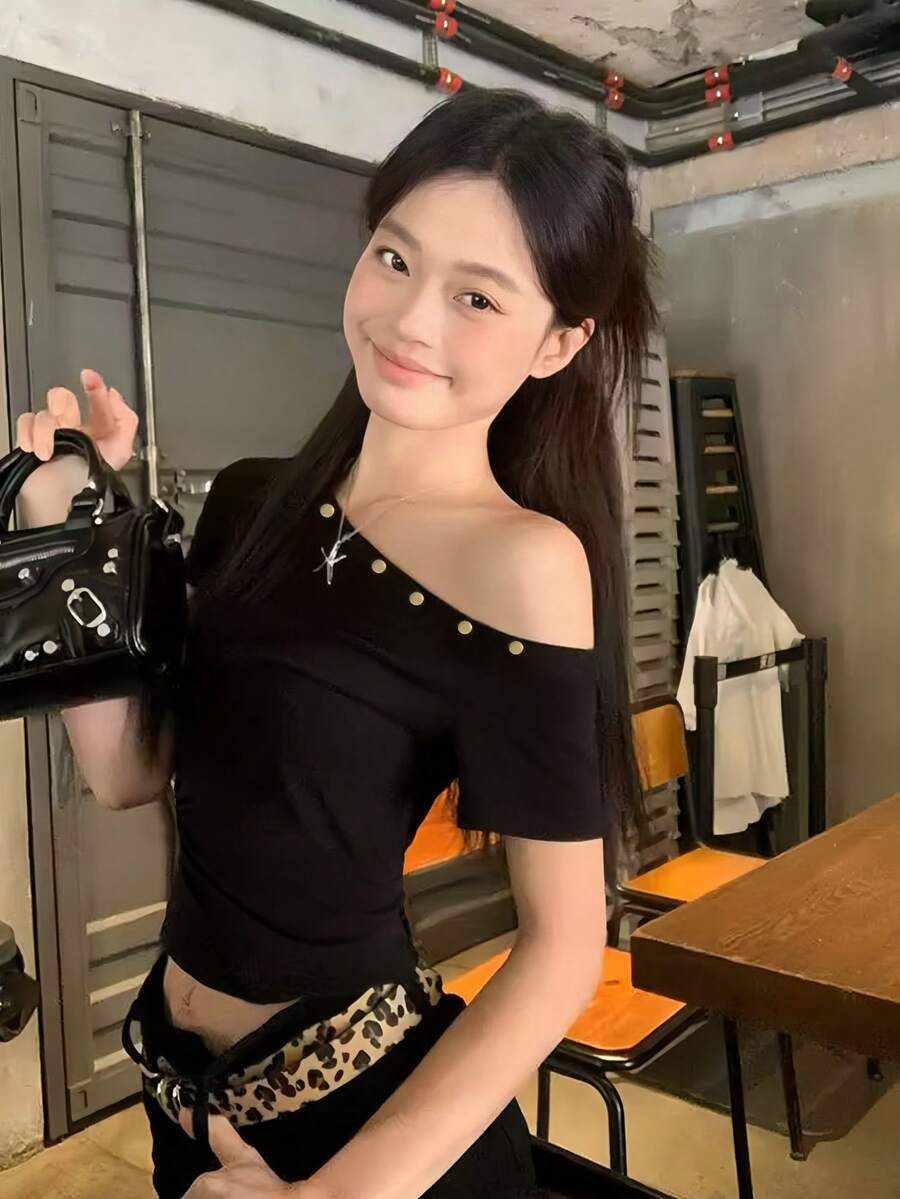 Yorily Asymmetrical Ruched Waist T-Shirt For Women, Asymmetric Asymmetrical Shoulder Crop Top With Short Sleeves, Summer Casual Black - Black - View 1