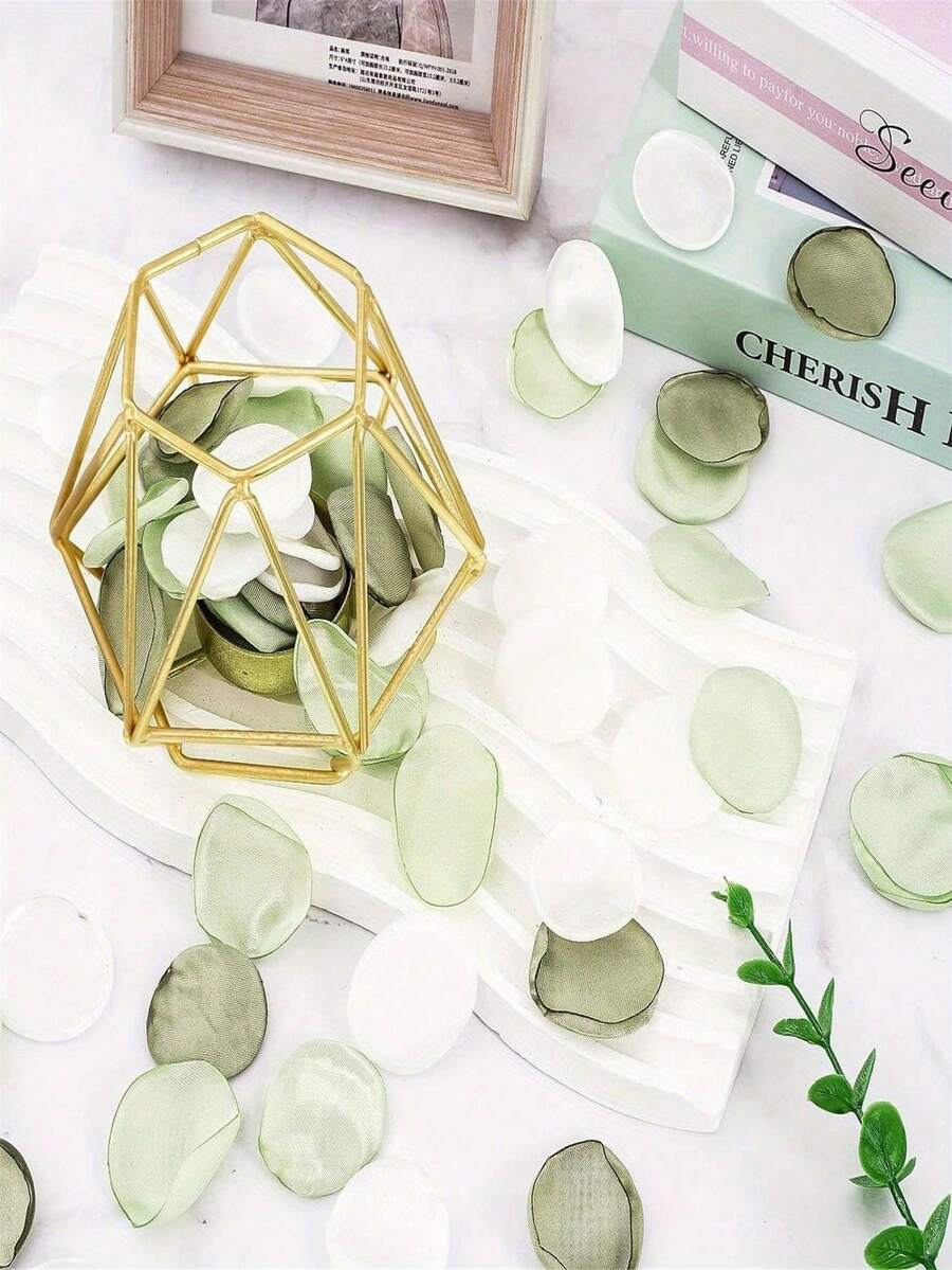 50/100pcs Green Artificial Silk Rose Petals, Suitable For Wedding, Bridal Shower, Party, Aisle Decoration, Confetti, Proposal, Romantic Night, Mother's Day Gift Decoration - A - View 1