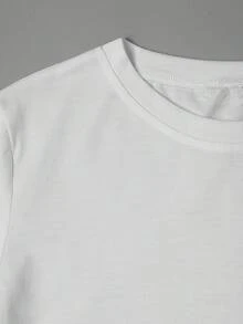 Casual Short-Sleeve Fitted Crew Neck T-Shirt For Women Featuring A Graphic Print Of Red Lips And Mon Cheri Design, Perfect For Spring And Summer - style1 - 查看 3