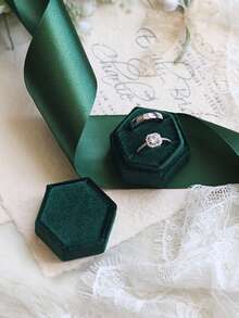 Valentine's Day White Hexagonal Velvet Vintage Wedding Proposal Ring Box, Single Ring/Pair Ring Holder, High-End Mori Style Wedding Exchange - Multicolor - View 12
