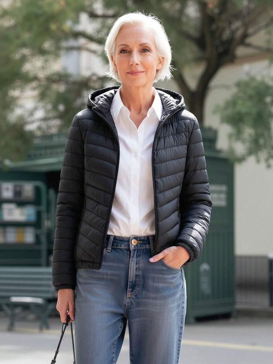 女款極簡連帽羽絨外套,附口袋,保暖秋冬外套 - 黑色 - 查看 1