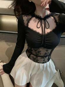 Kaos Lengan Panjang Model French Style dengan Hiasan Renda dan Tali Pengikat untuk Wanita, Atasan Lapisan Dasar Musim Gugur Slim Fit - Hitam - View 1