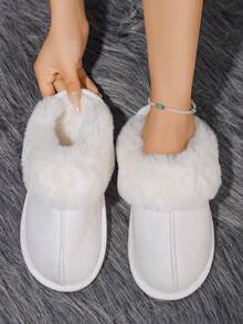Women's Comfortable Non-Slip Wear-Resistant Closed-Toe Faux Rabbit Fur Faux Suede Slippers - Apricot - View 2