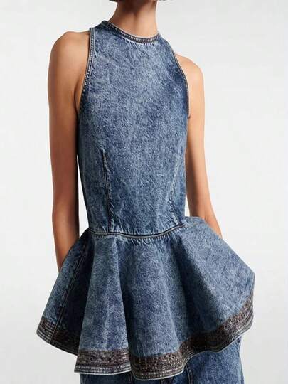 Spring And Autumn 2025 New Lace Black Vest Suitable Women's And Beautiful Solid Color Design Sleeveless Top