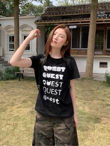 Camiseta de manga corta holgada e informal para mujer, estilo urbano moderno y fresco, diseño con estampado de letras, tela adecuada para el uso diario en verano, top casual versátil. - Negro - Ver 5
