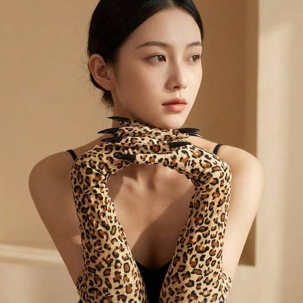 1 Pair Halloween Gold Velvet Leopard Print Claw Nail Gloves, European & American Sexy High-End Fashion Animal Claw Nail Gloves