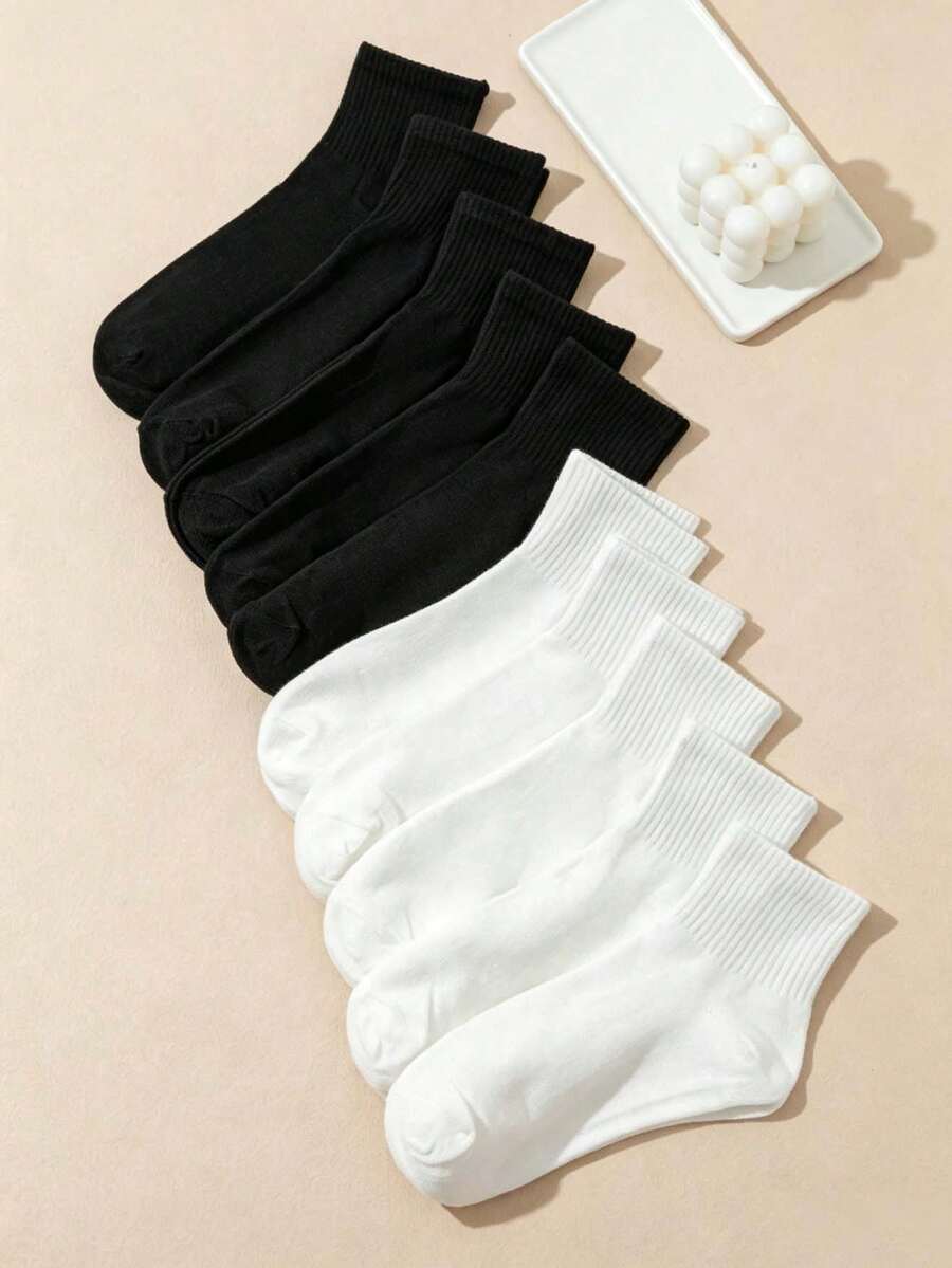 1/10 Pairs Women's Black & White Solid Color Short Socks, Comfortable Breathable Minimalist Casual Women's Socks, Moisture-Wicking, Couple Style, Suitable For Daily Wear, Home, Office, School, Sports, All Seasons - Black and White - View 1