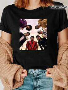 Set di 6 t-shirt con stampe che lo ritraggono mentre guarda la telecamera da diverse angolazioni, corrispondenti a varie tappe della sua carriera e immagini iconiche - T-shirt casu - nero - Visualizzare 7