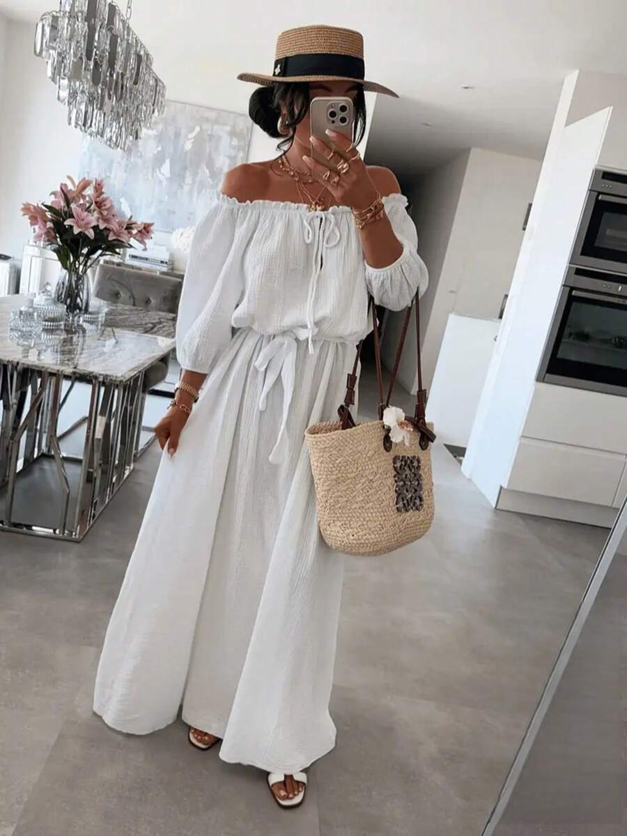 Gaun Maxi Wanita Warna Polos, Model Bahu Terbuka dengan Ikatan di Depan, Cocok untuk Dipakai di Rumah dan Liburan, Elegan dan Serbaguna, Desain Bahu Terbuka Warna Putih - Putih - View 1
