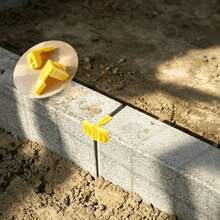 Yellow Brick Line Anchor 2/1pc, Plastic Brick Corner Line Fixer, Construction Masonry Auxiliary Tool, Practical Gift For Bricklayers And Masons - A - View 7