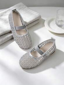 1 Pair Silver Flat Princess Mary Jane Shoes, Hollow Mesh Breathable Non-Slip Soft Sole, Single Strap Ballet Shoes, Girls, Students, Elastic Single Strap Design Cute Sandals Suitable For All Seasons, Match With Skirts And Jeans - Silver - View 5