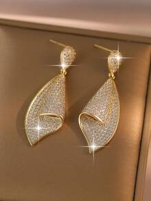 jealous young 1 Pair Shiny Full Zirconia Twisted Leaf Pendant Earrings, Geometric Curved Dangle Earrings, Elegant Bridal Wedding Party Statement Jewelry For Women - Yellow Gold - View 1