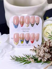 10 Peças de Unhas Postiças Feitas à Mão em Formato de Amêndoa – Pontas Francesas Azul & Brancas com Arte de Linha 3D Dourada & Acentos de Contas Douradas. Conjunto de Unhas Elegante, Luxuoso e Reutilizável Perfeito para Uso Diário, Encontros, Festas, Férias e Presentes Estilosos para Mulheres. - Multicolorido - Visão 3