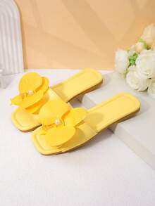 1 Pair Girls' Yellow Floral Decor Sandals, Non-Slip Wear-Resistant Square Toe Low-Top Open-Toe Flat Bottom, Fresh Sweet Style, Suitable For Spring/Summer Beach, Outdoor, Home - Yellow - View 4