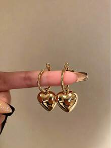 1 Pair Fashionable High-End CCB Heart Earrings, Round Hoop Iron Earrings With UV Color-Preserving Electroplating, Women's Daily Accessory Gold Earrings - Gold - View 3