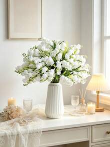 6pcs Artificial Lily Bouquet, Suitable For Wedding, Engagement, Home Decor, Valentine's Day, Graduation Ceremony, No Container Needed Tabletop Floral Centerpiece Decoration, Perfect Gift For Home Decor Enthusiasts And Event Planners - White - View 4