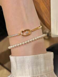 1 Peça Novo Bracelete com Design Vazado para Mulheres, Estilo Doce de Menina, Design Minimalista Versátil e Elegante, Luxo Leve de Nicho de Alta Qualidade - pulseira vazada - Visão 5