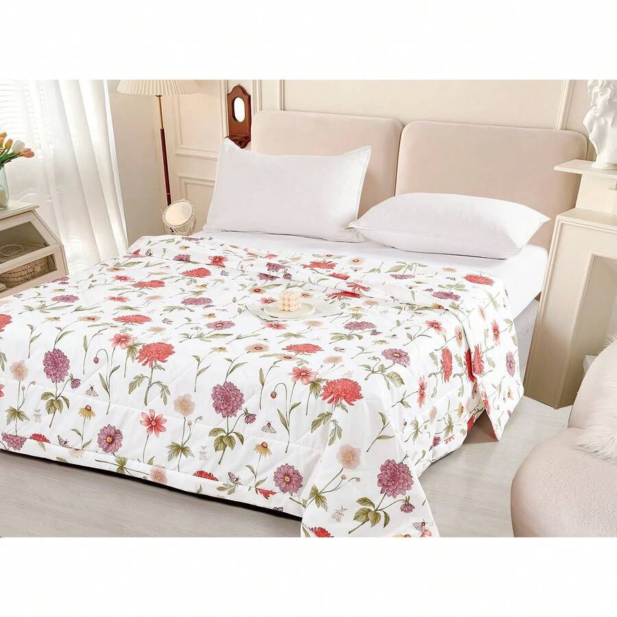 White Microfiber Summer Quilt, Lightweight 100% Polyester Bedding Comforter For Bedroom And Guest Room - Size 220X200CM Options - White - View 1