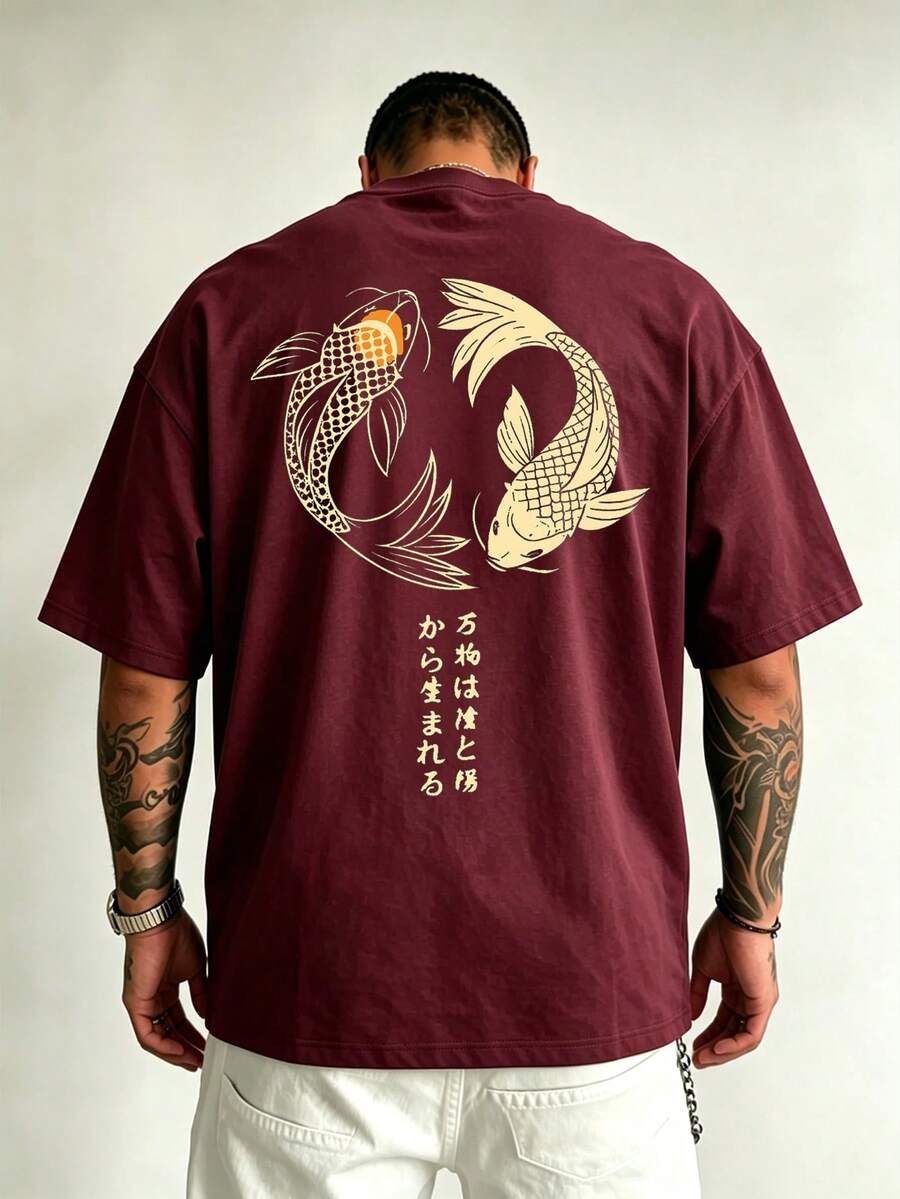 男士大尺碼印花T恤,深藍色日式錦鯉魚印花街頭風休閒上衣 - 酒紅色 - 查看 1