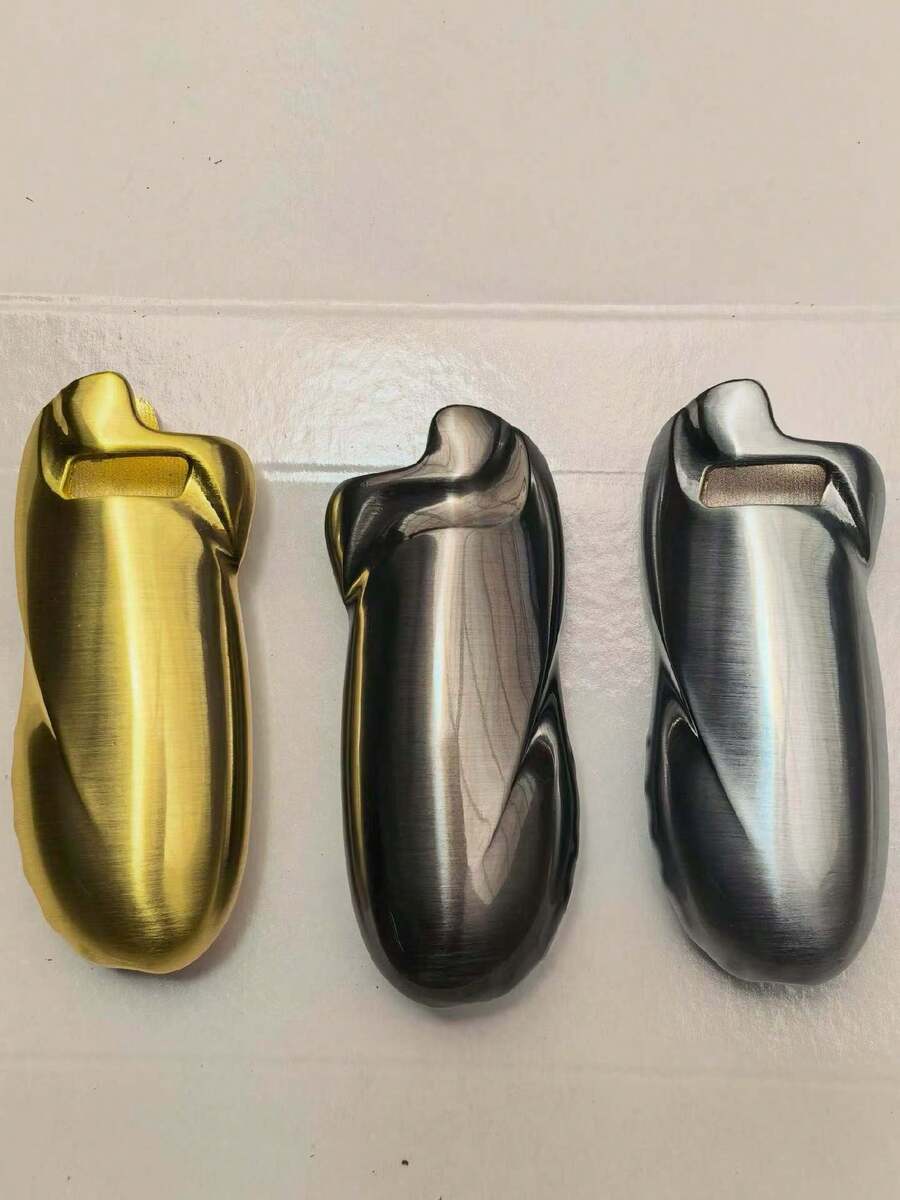 1pc Compact Portable Lighter Case High-Quality Bic Metal Lighter Shell Roller Mech War Protective Cover/Sleeve Bracket, Suitable For BIC Mini Lighter J5 Model (Lighter Not Included) Snap Closure, Compact And Lightweight, Anti-Slip Design, Elegant Appearance, Thickened Explosion-Proof, Drop-Resistant And Impact-Resistant, Suitable For Lighters And Matches, Comfortable Grip, Exquisite And Compact, Tight Fit, Anti-Drop And Wear-Resistant, Perfect Gift For Smokers Men And Women, Ideal Gift Choice For Christmas And Halloween - Multiple Styles - View 1