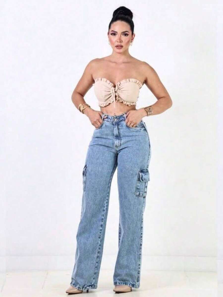 Calça Jeans Cargo Feminina Wide Leg Cintura Alta Lavagem Azul Clara Bolsos Laterais - Azul - Visão 1