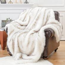 Luxury White Fur Throw Blanket For Couch,Thick Warm Faux Fur Blanket With Black Tip, Fuzzy Fluffy Cozy Sofa Blanket - 白色 - 查看 13