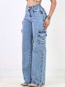 Calça Jeans Cargo Feminina Wide Leg Cintura Alta Lavagem Azul Clara Bolsos Laterais - Azul - Visão 5