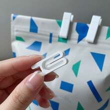 5pcs Snack Bag Sealing Clips, Food Bag Clips, Compact And Durable, Practical Kitchen Tool - A - View 2