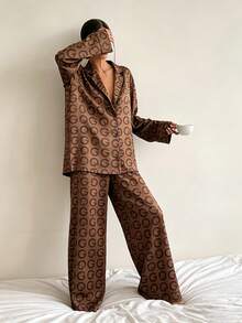 2pcs/Set Women's Satin Loungewear Pajama Set, Minimalist G Letter All-Over Print, Deep V-Neck Lapel Long Sleeve Home Wear - Brown - View 3