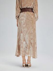 Rich Radi Q's Rok A-Line Panjang Sedang Elegan untuk Wanita, Dihiasi dengan Bordir Indah, Kain Tenun Menciptakan Gaya Bohemian Kasual - Aprikot - View 2