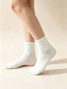 1/10 Pairs Women's Black & White Solid Color Short Socks, Comfortable Breathable Minimalist Casual Women's Socks, Moisture-Wicking, Couple Style, Suitable For Daily Wear, Home, Office, School, Sports, All Seasons - Black and White - View 2